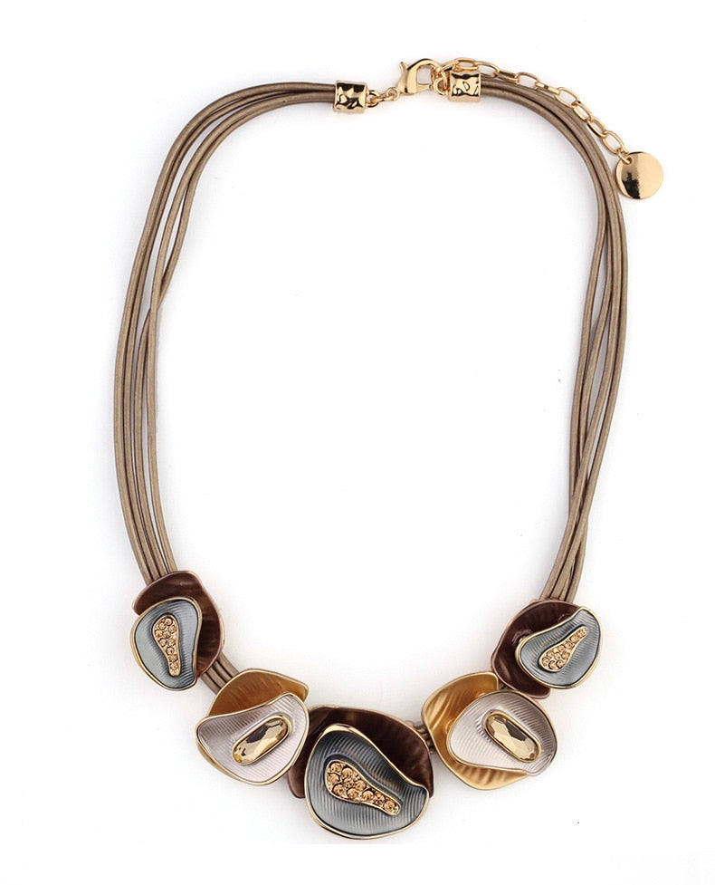 Luxury Crystal Pendant Necklace