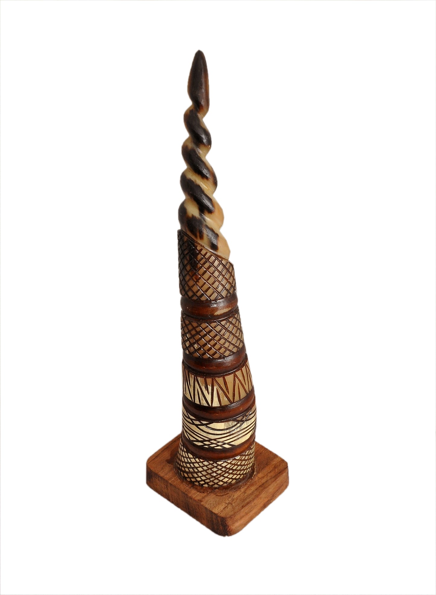 Handcrafted Detailed Decorative Cow Horn