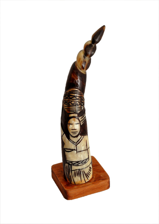 Handcrafted Detailed Decorative Cow Horn