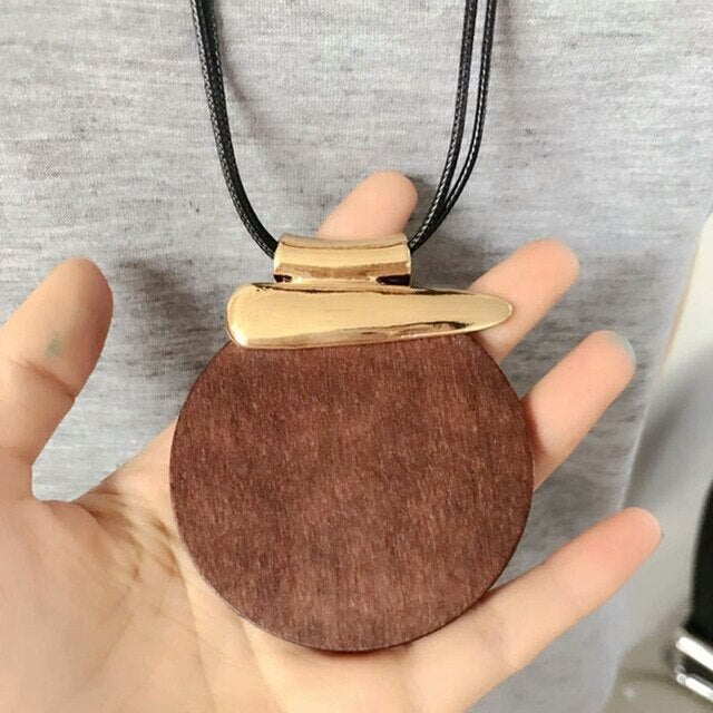 Ethnic Round Wood Pendant Necklace